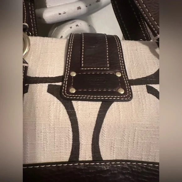 Auth Coach Vintage 65th Anniversary Legacy Mandy Brown and Cream Sign. Satchel! - Picture 7 of 10